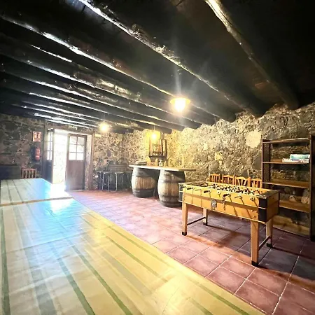 Apto En Una Casa Rural, Con Cocina, Piscina, Barbacoa Compartidas Y Vistas En Sur De Tenerife *