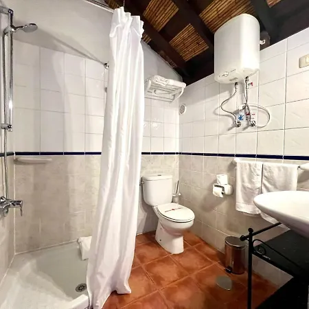 펜션 Apto En Una Casa Rural, Con Cocina, Piscina, Barbacoa Compartidas Y Vistas En Sur De Tenerife 산미겔데아보나