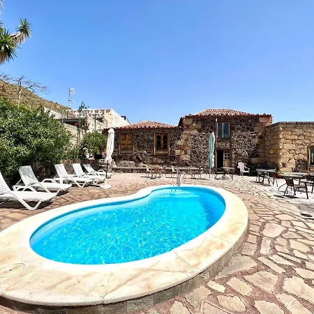 펜션 Apto En Una Casa Rural, Con Cocina, Piscina, Barbacoa Compartidas Y Vistas En Sur De Tenerife 산미겔데아보나